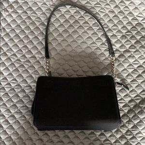 Niche mini handbag with shell